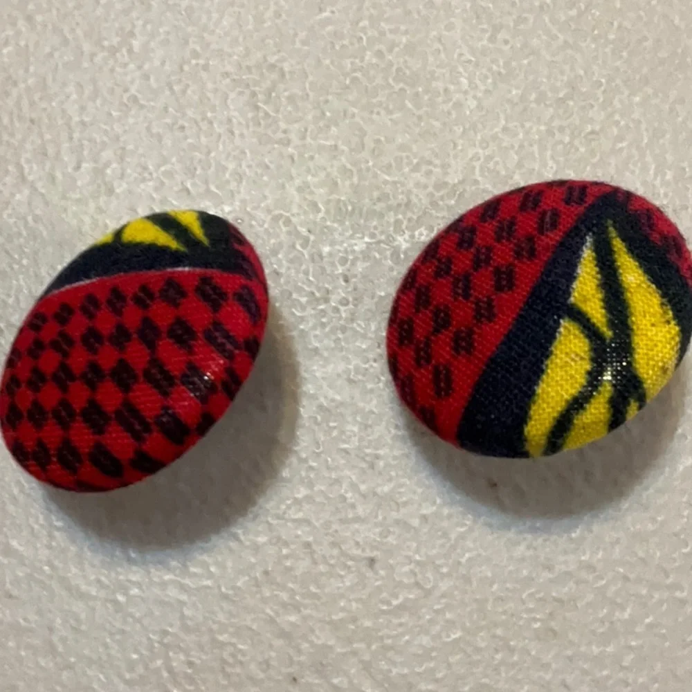 Hand Crafted Ankara African Print Face Mask and Button Earrings Purple Red Gold